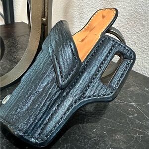 Wilson Combat 1911 Holster, Lo-Profile Full Size, Black Shark Skin, 5”, NEW